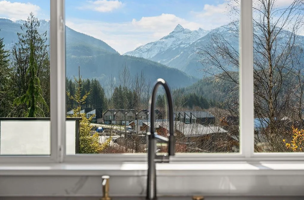 2954 STRANGWAY PLACE, Squamish BC V8B 0P8, Squamish BC — Residential for Sale - Photo 5
