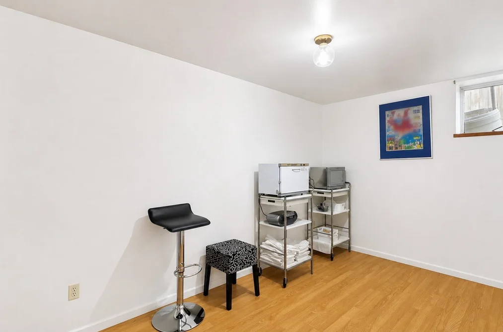 2965 E 8TH AVENUE, Vancouver, BC — Residential for Sale — Photo 31 of 38