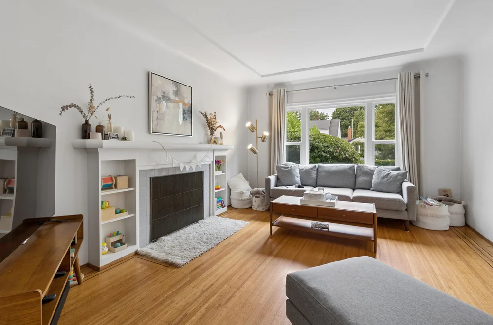 2966 W 33RD AVENUE, Vancouver, BC — Residential for Sale — Photo 3 of 38