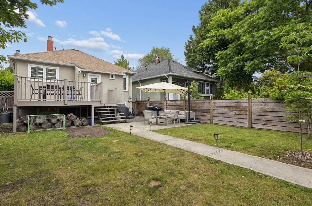 2966 W 33RD AVENUE, Vancouver, BC — Residential for Sale — Photo 33 of 38