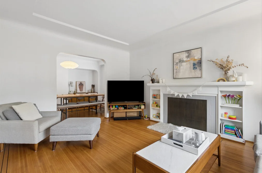 2966 W 33RD AVENUE, Vancouver, BC — Residential for Sale — Photo 4 of 38