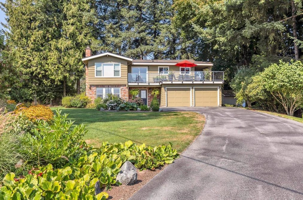 29665 GLENGARRY AVENUE, Abbotsford BC V4X 1Z7, Abbotsford BC — Residential for Sale - Photo 2