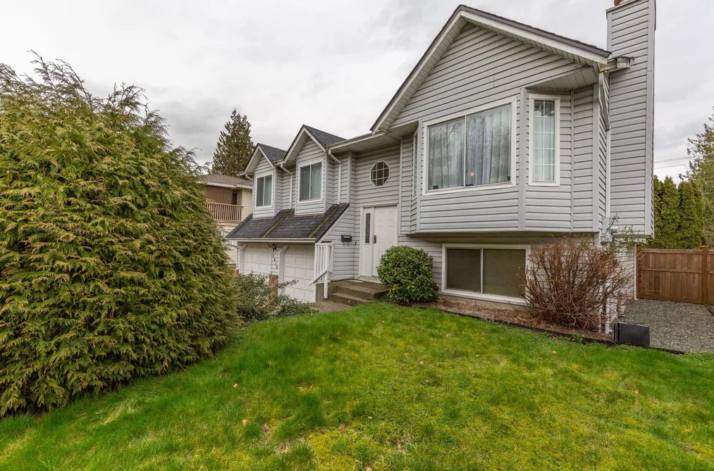 2970 CROSSLEY DRIVE, Abbotsford BC V2T 5G8, Abbotsford BC — Residential for Sale - Photo 2