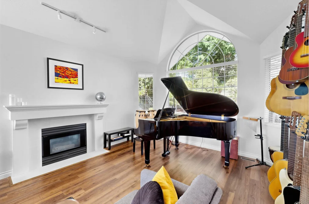 2972 ROBSON DRIVE, Coquitlam BC V3E 2T1, Coquitlam BC — Residential for Sale - Photo 4