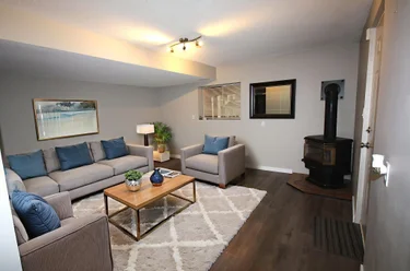 2973 Wembley Dr, North Vancouver, BC - MLS: R3171493