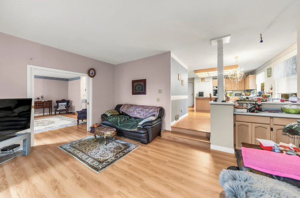 2974 DELAHAYE DRIVE, Coquitlam BC V3B 6Z3, Coquitlam BC — Residential for Sale - Photo 5