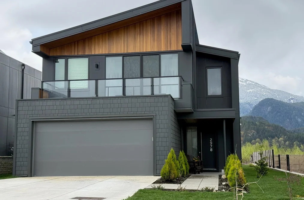 2978 HUCKLEBERRY DRIVE, Squamish BC V8B 1B2, Squamish BC — Residential for Sale - Photo 2