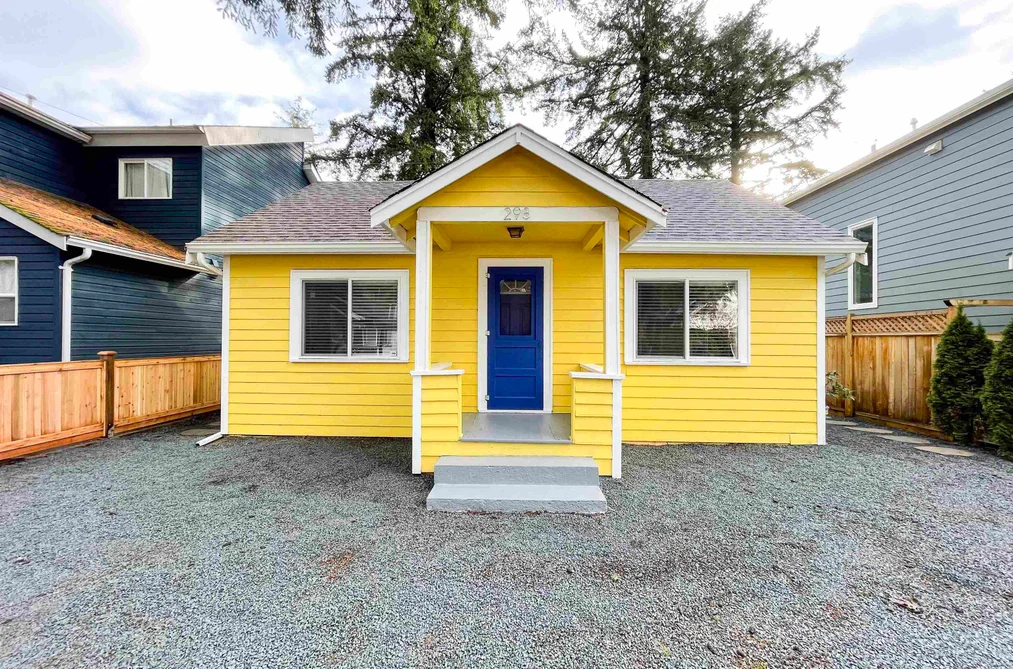 House for sale at 298 Hemlock Street Cultus Lake British Columbia - MLS: R3116137