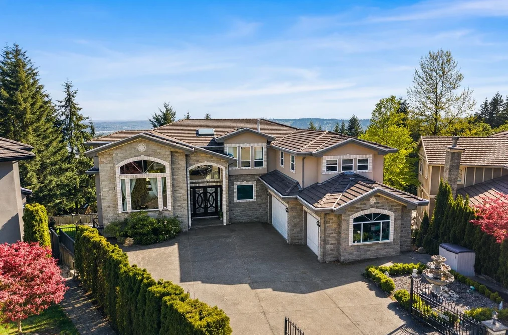 House for sale at 2982 Sunridge Court Coquitlam British Columbia - MLS: R3116043