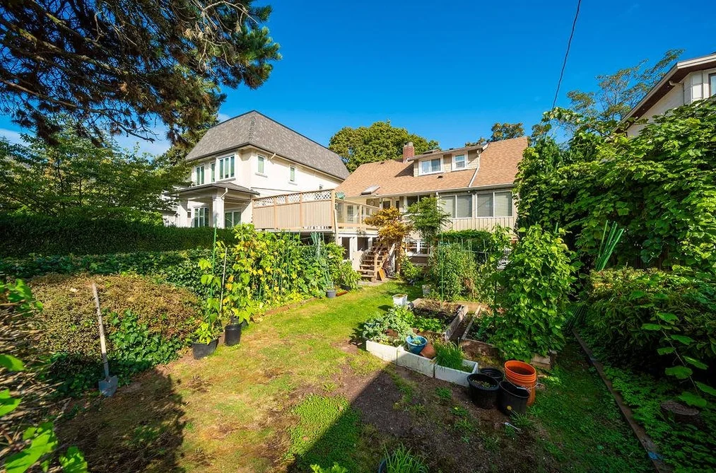 2984 W 39th Avenue, Vancouver, BC - House for Sale - Photo 31 of 35 2984 W 39th Avenue, Vancouver, BC - House for Sale - Photo 31 of 35