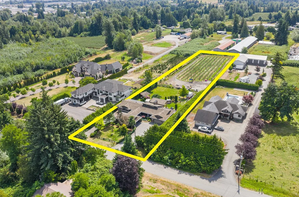 House for sale at 29852 Maclure Road Abbotsford British Columbia - MLS: R3151888