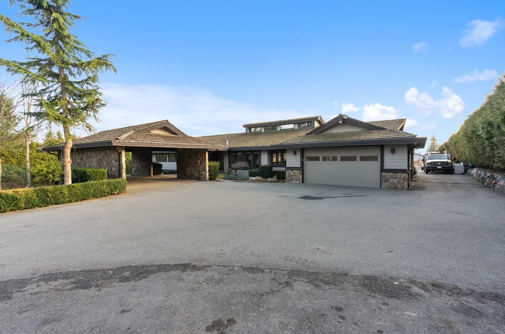 29852 MACLURE ROAD, Abbotsford BC V4X 1G5, Abbotsford BC — Residential for Sale - Photo 2
