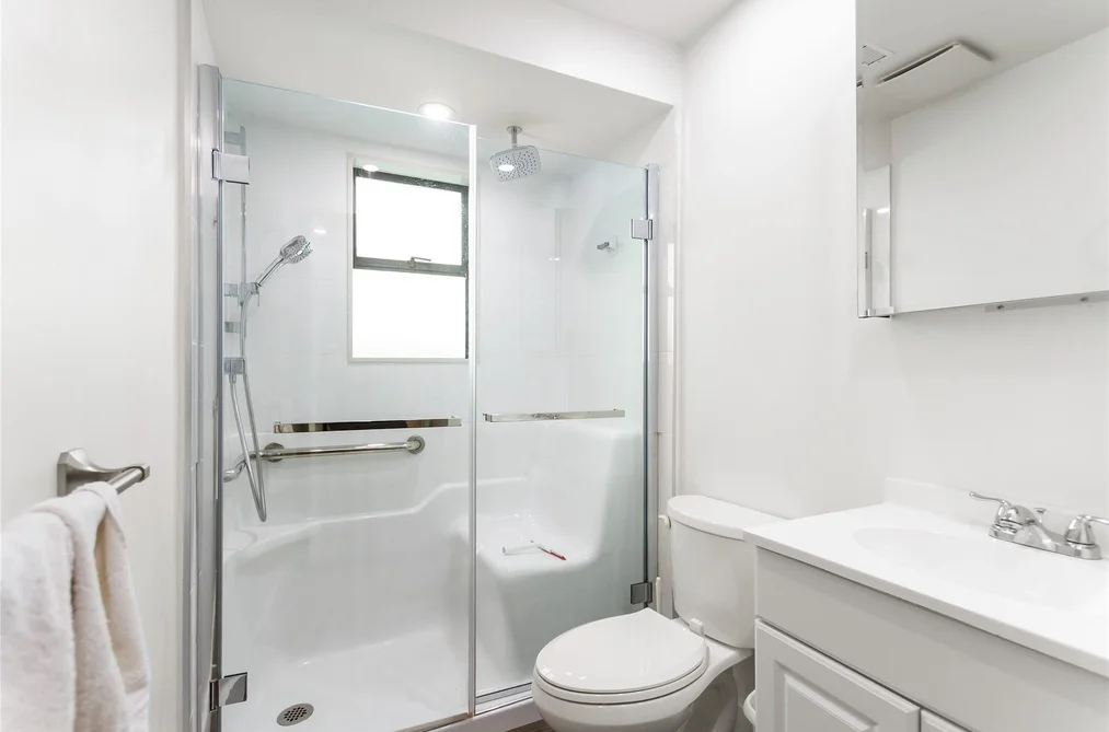 2986 E 3RD AVENUE, Vancouver BC V5M 1H8, Vancouver BC — Residential for Sale — Photo 18 of 26