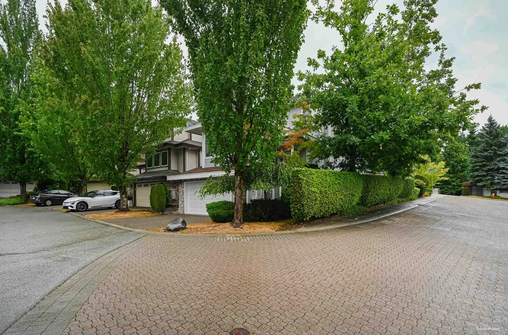 House for sale at 2995 Pinetree Close Coquitlam British Columbia - MLS: R3152192