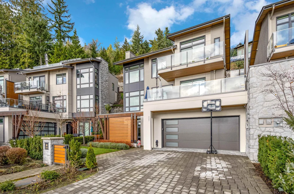2997 BURFIELD PLACE, West Vancouver BC V7S 0A9, West Vancouver BC — Residential for Sale - Photo 2