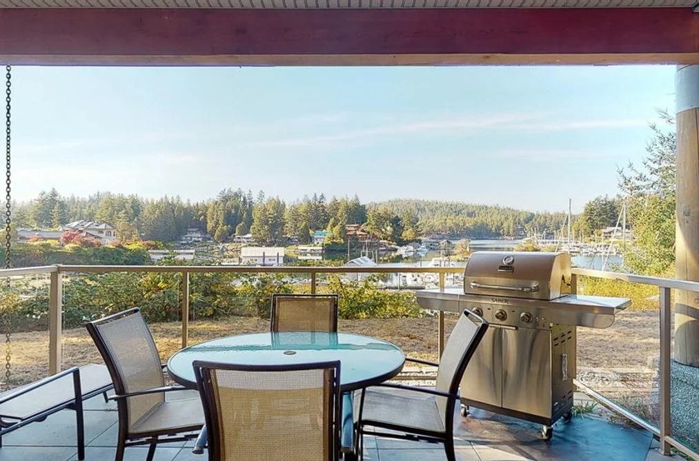 Townhouse for sale at 2a 12849 Lagoon Road Madeira Park British Columbia - MLS: R3153908