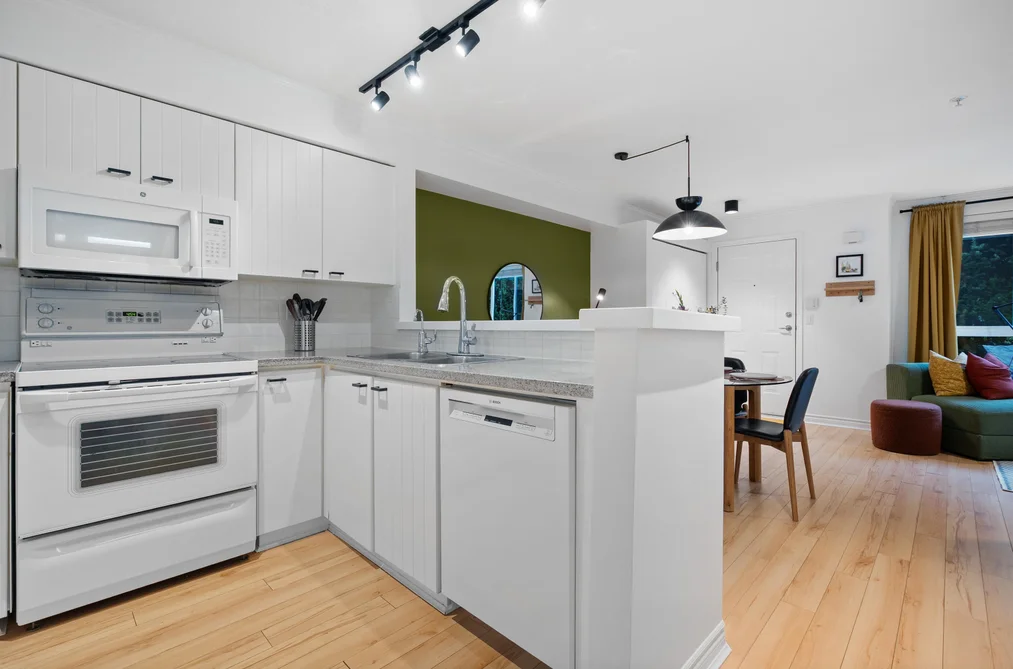 3 1005 LYNN VALLEY ROAD, North Vancouver, BC — Residential for Sale — Photo 16 of 37
