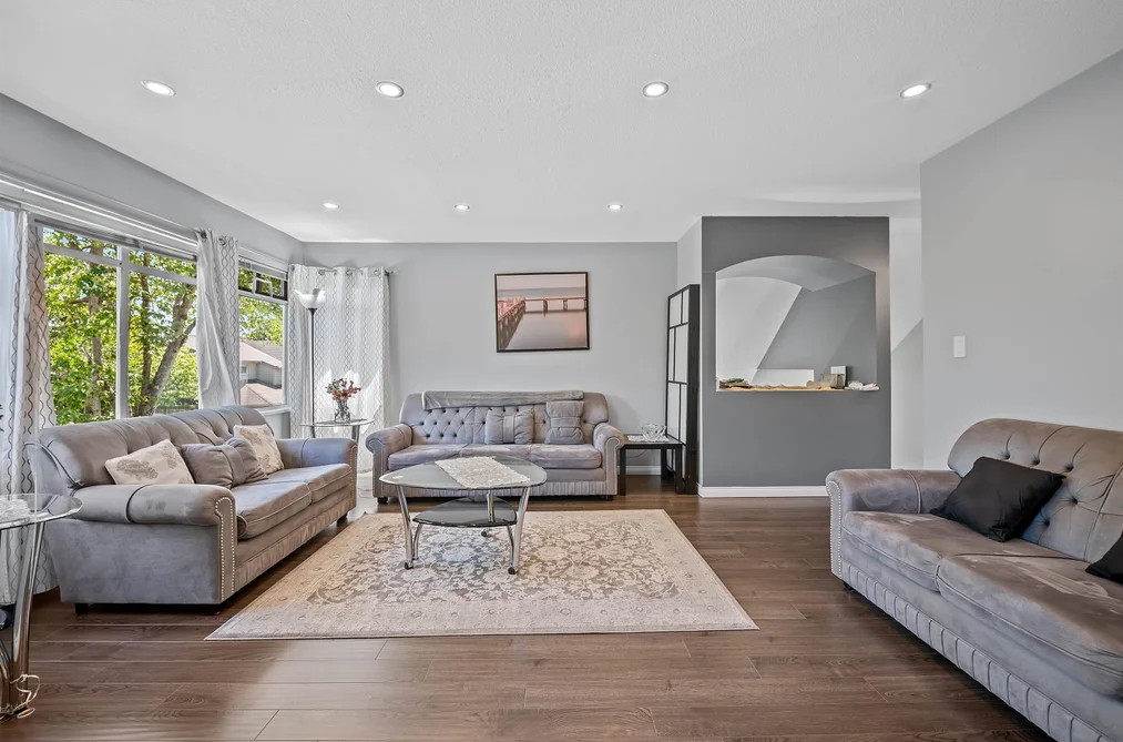 3 10238 155A STREET, Surrey BC V3R 0V8, Surrey BC — Residential for Sale - Photo 2