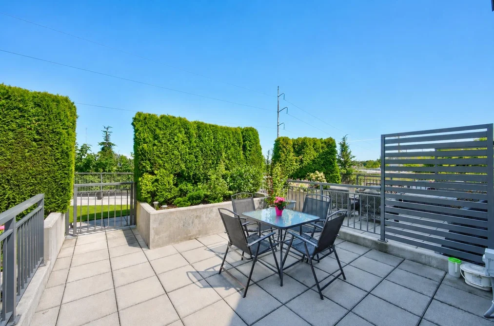 3 10800 NO. 5 ROAD, Richmond BC V6W 0C2, Richmond BC — Residential for Sale — Photo 3 of 40