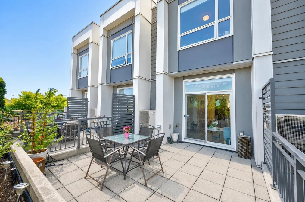 3 10800 NO. 5 ROAD, Richmond BC V6W 0C2, Richmond BC — Residential for Sale — Photo 4 of 40