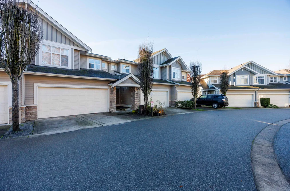 3 11282 COTTONWOOD DRIVE, Maple Ridge BC V2X 8W7, Maple Ridge BC — Residential for Sale - Photo 2