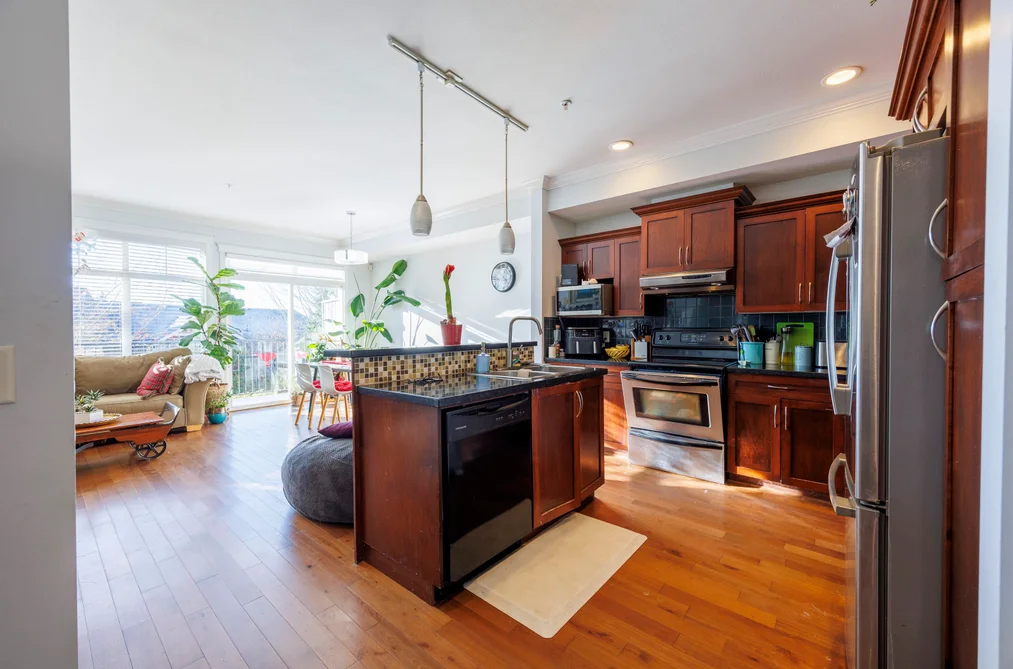 3 11282 COTTONWOOD DRIVE, Maple Ridge BC V2X 8W7, Maple Ridge BC — Residential for Sale - Photo 5