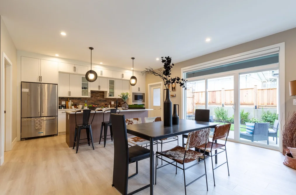 Quadruplex for sale at 3 1211 Thomas Avenue Coquitlam British Columbia - MLS: R3091013