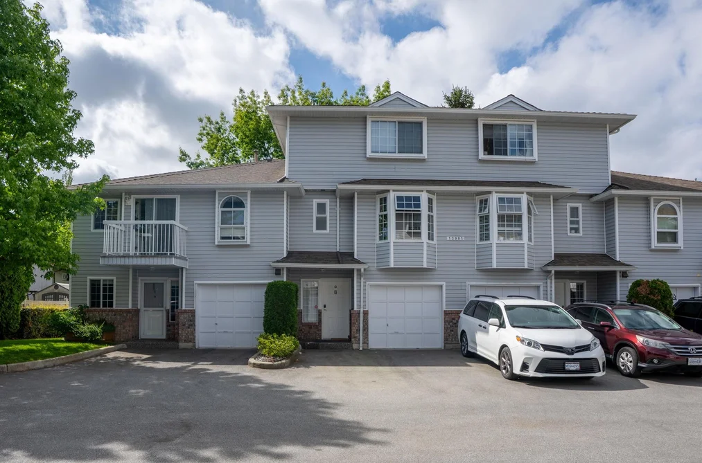 Townhouse for sale at 3 13981 70 Avenue Surrey British Columbia - MLS: R3124945