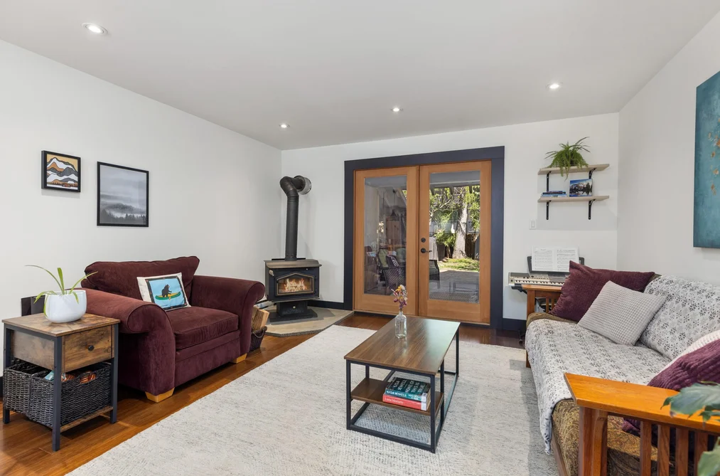 3 1470 LAUREL STREET, Pemberton BC V0N 2L1, Pemberton BC — Residential for Sale - Photo 2