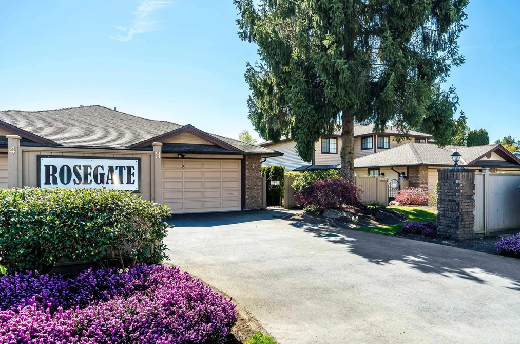 Townhouse for sale at 3 15148 20 Avenue Surrey British Columbia - MLS: R3111995