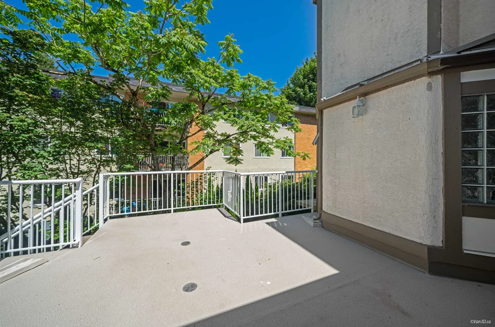 3 1552 EVERALL STREET, White Rock BC V4B 3S8, White Rock BC — Residential for Sale - Photo 3