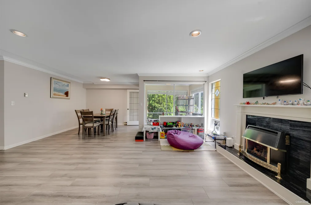 3 1552 EVERALL STREET, White Rock BC V4B 3S8, White Rock BC — Residential for Sale - Photo 4