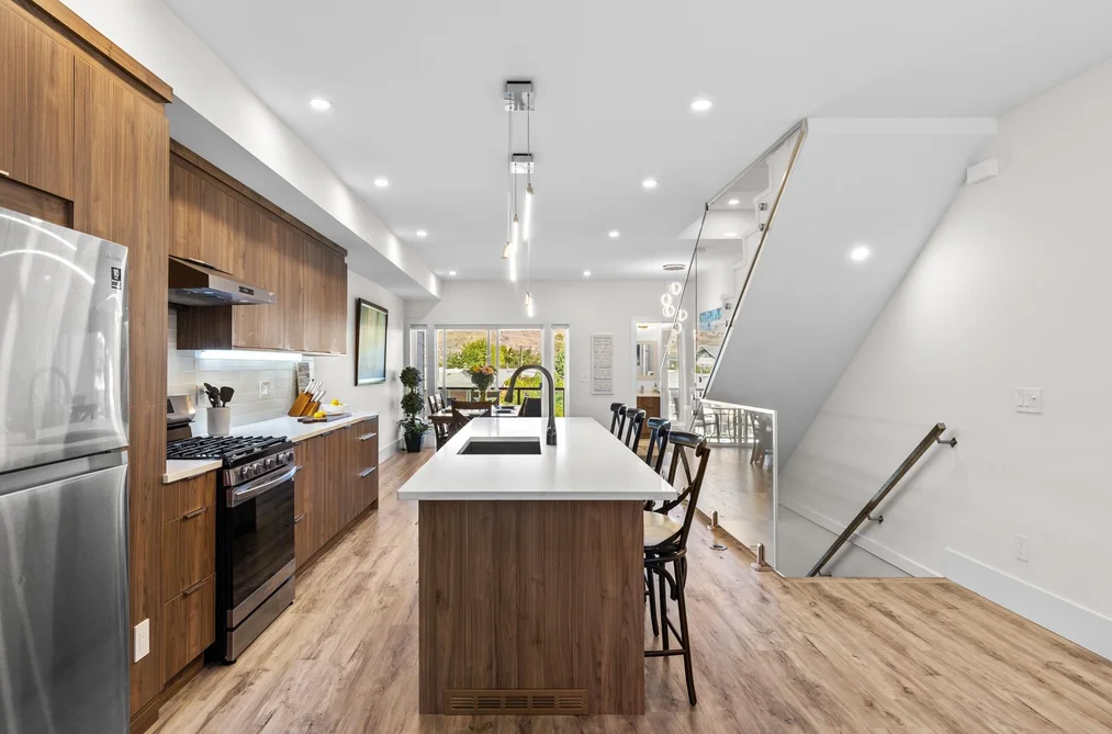 3 18 LOON CRESCENT, No City Value BC V0H 1V1, No City Value BC — Residential for Sale - Photo 6