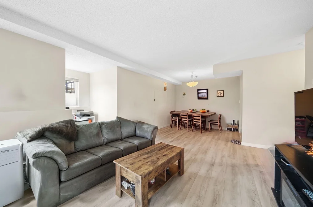 3 1870 E SOUTHMERE CRESCENT, Surrey BC V4A 7A3, Surrey BC — Residential for Sale - Photo 3
