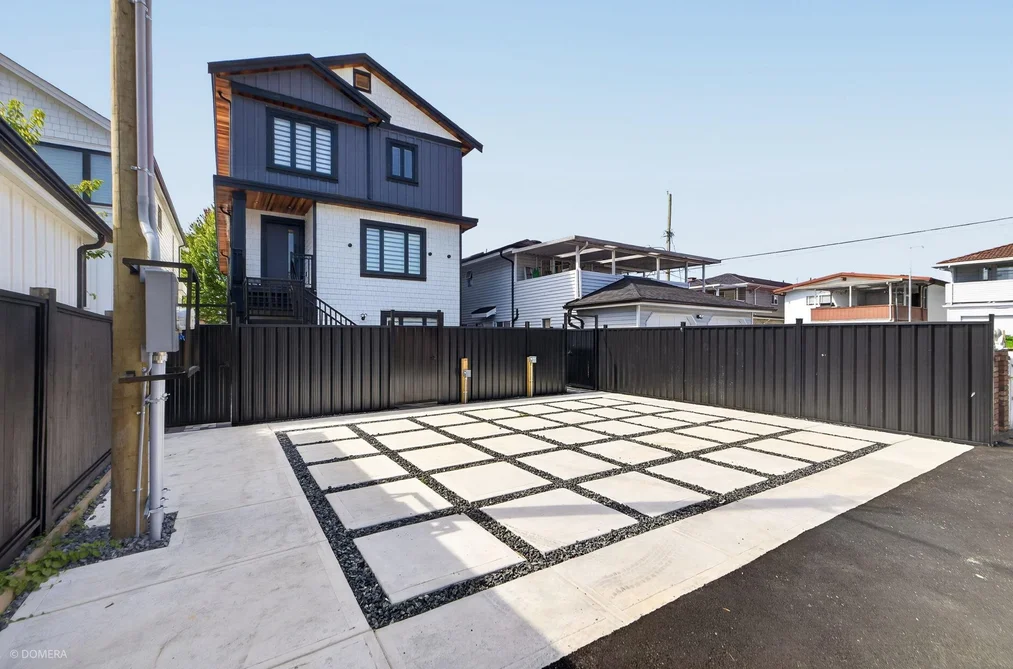 Half Duplex for sale at 3 2035 E 51st Avenue Vancouver British Columbia - MLS: R3169790