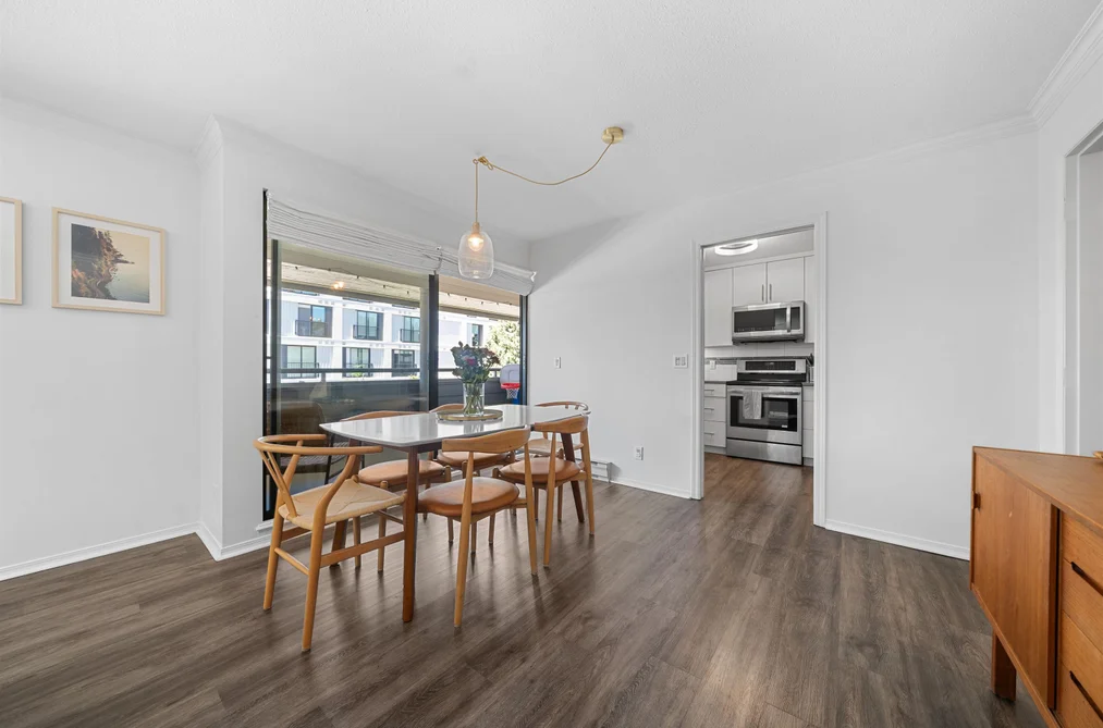 3 2118 EASTERN AVENUE, North Vancouver BC V7L 3G3, North Vancouver BC — Residential for Sale — Photo 5 of 35