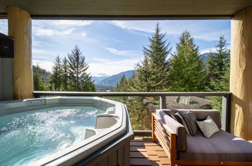 Townhouse for sale at 3 2269 Nordic Drive Whistler British Columbia - MLS: R3161230