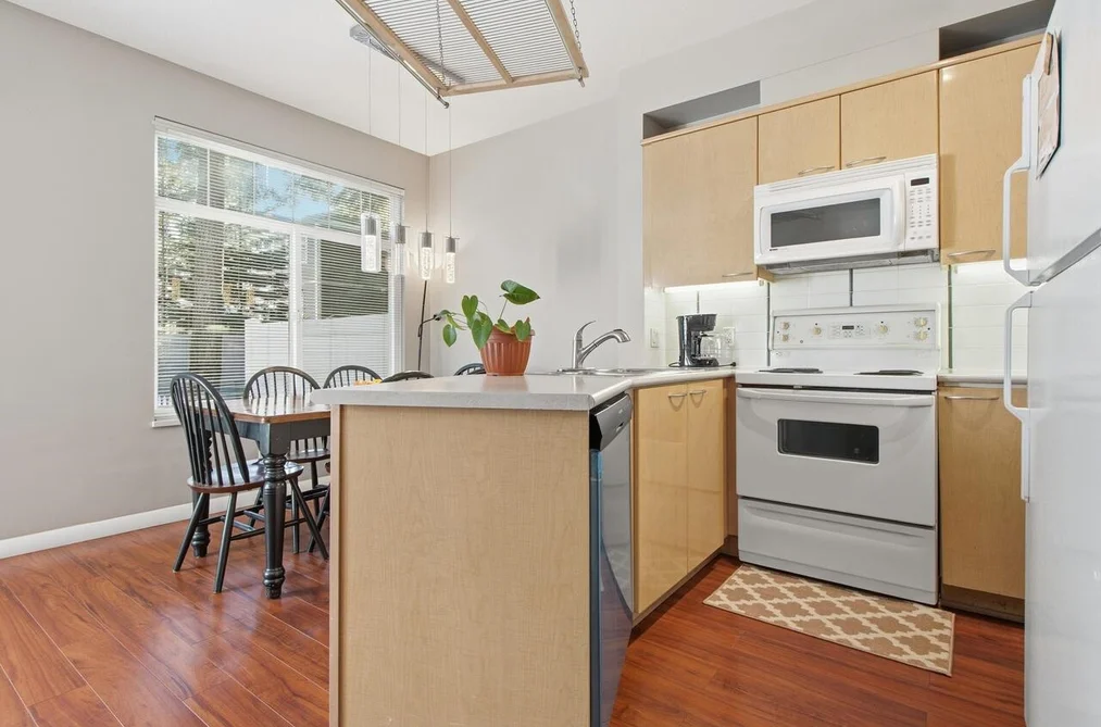 3 2678 KING GEORGE BOULEVARD, Surrey BC V4P 1H6, Surrey BC — Residential for Sale - Photo 4