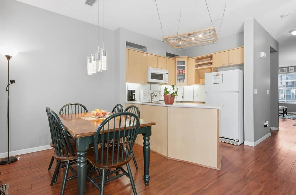 3 2678 KING GEORGE BOULEVARD, Surrey BC V4P 1H6, Surrey BC — Residential for Sale - Photo 5