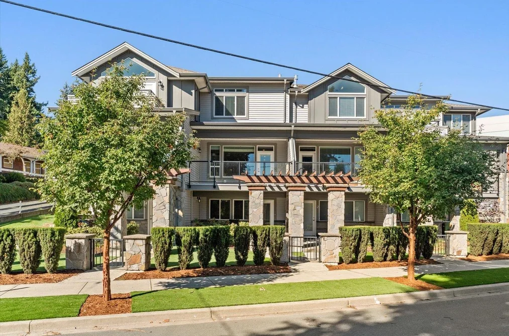 32955 Mill Lake Rd Unit 3, Abbotsford, BC - MLS: R3171121