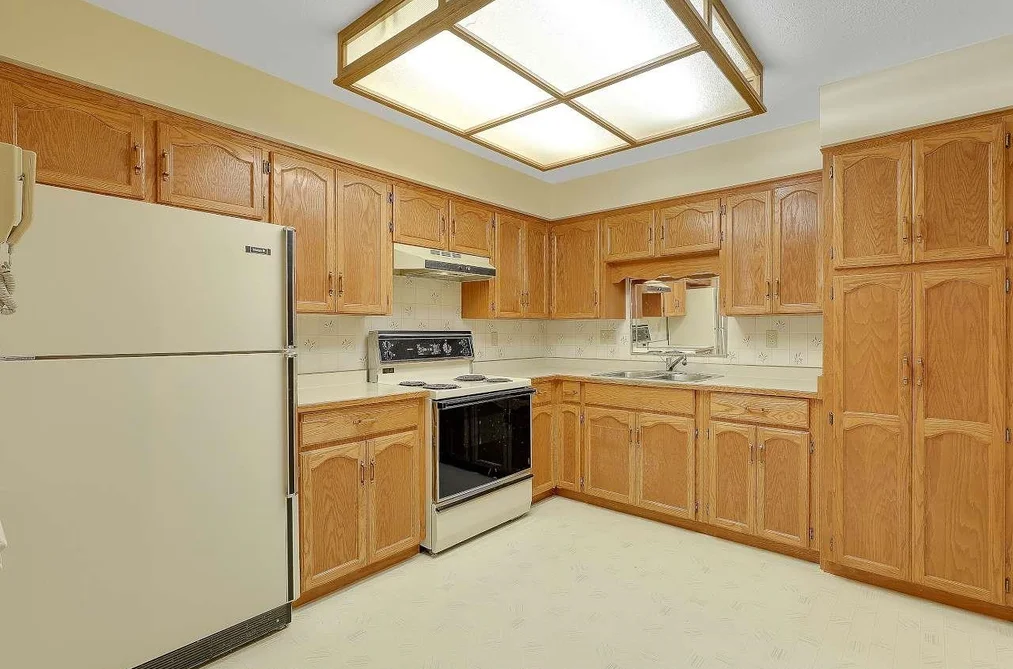 3 33123 GEORGE FERGUSON WAY, Abbotsford BC V2S 2L6, Abbotsford BC — Residential for Sale - Photo 5