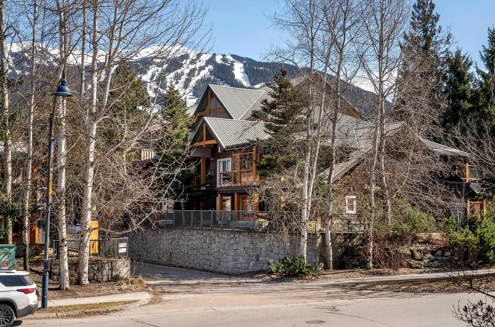 Townhouse for sale at 3 4388 Northlands Boulevard Whistler British Columbia - MLS: R3106794