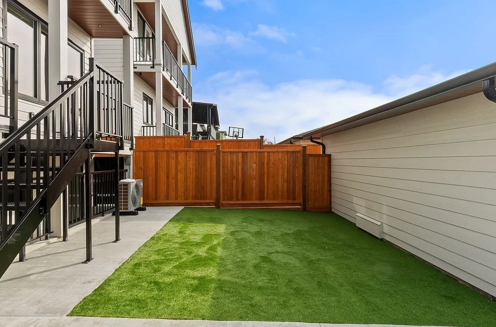 3 4432 IRMIN STREET, Burnaby BC V5J 1X7, Burnaby BC — Residential for Sale - Photo 3