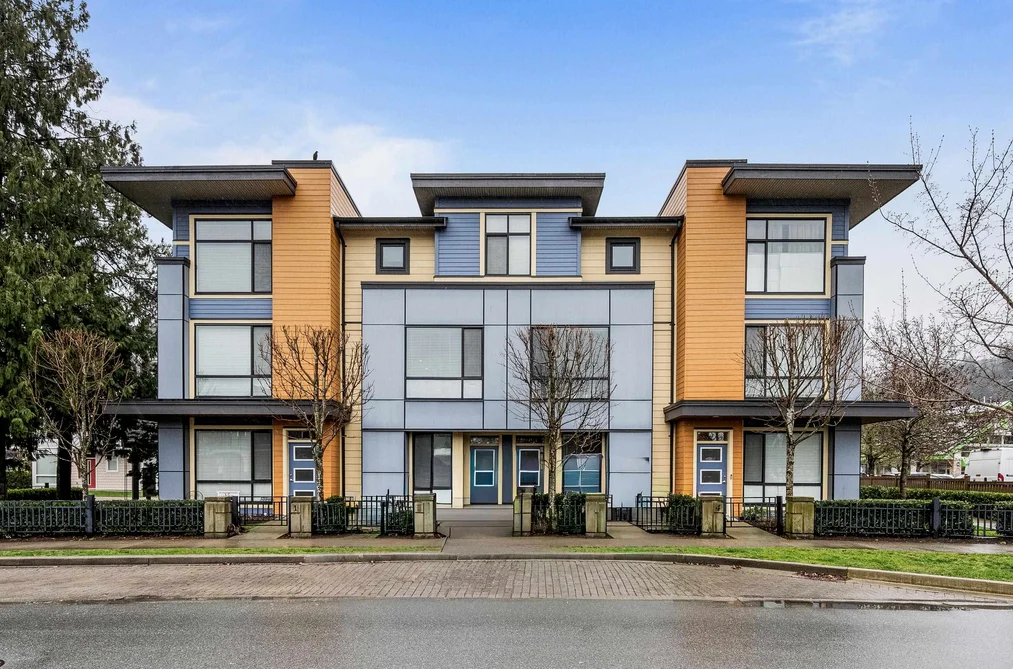 Townhouse for sale at 3 45615 Tamihi Way Chilliwack British Columbia - MLS: R3101276