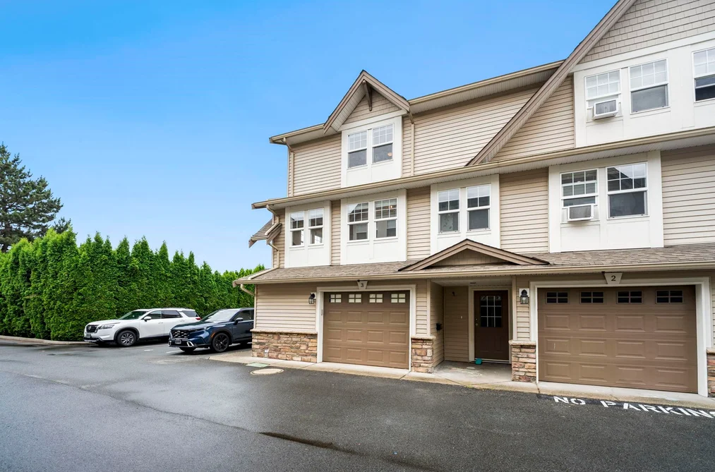 3 46538 FIRST AVENUE, Chilliwack BC V2P 1W9, Chilliwack BC — Residential for Sale - Photo 2