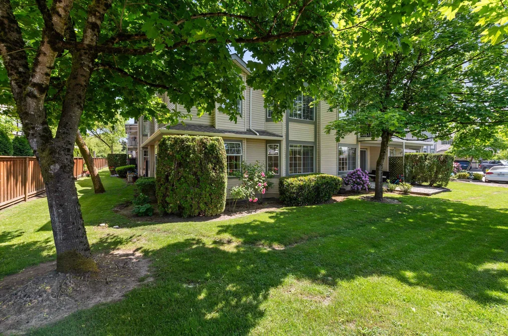 3 5760 174 STREET, Surrey BC V3S 7K3, Surrey BC — Residential for Sale - Photo 2