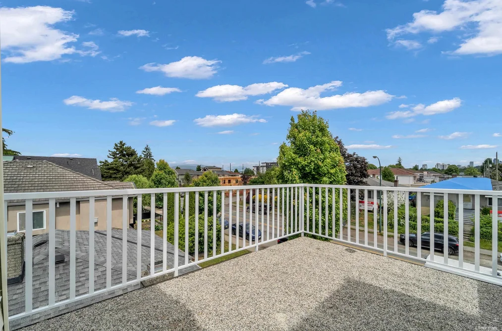 3 5779 CLARENDON STREET, Vancouver BC V5R 3K4, Vancouver BC — Residential for Sale — Photo 25 of 27
