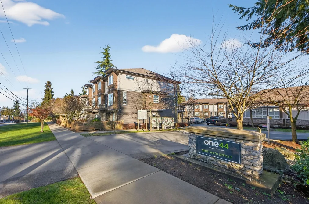 3 5888 144 STREET, Surrey BC V3X 0G8, Surrey BC — Residential for Sale - Photo 2