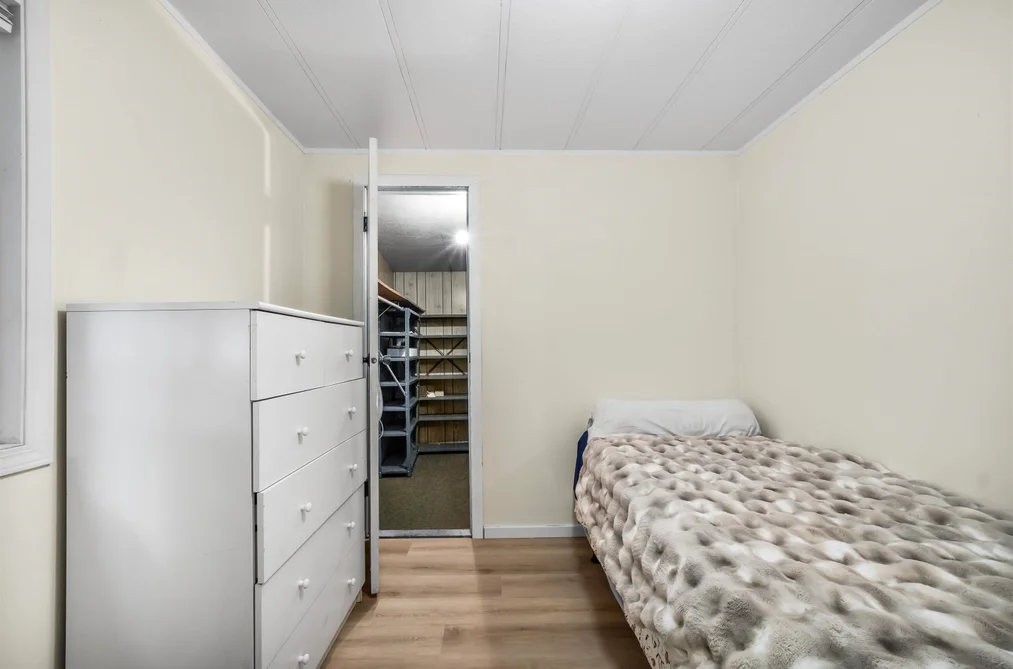 3-6280 King George Boulevard, Surrey, BC - Manufactured Home for Sale - Photo 21 of 40 3-6280 King George Boulevard, Surrey, BC - Manufactured Home for Sale - Photo 21 of 40
