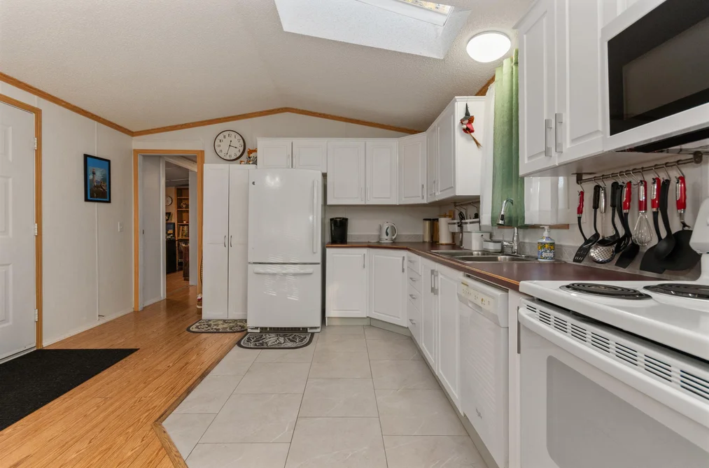 3 6338 VEDDER ROAD, Chilliwack BC V2R 1C6, Chilliwack BC — Residential for Sale - Photo 4